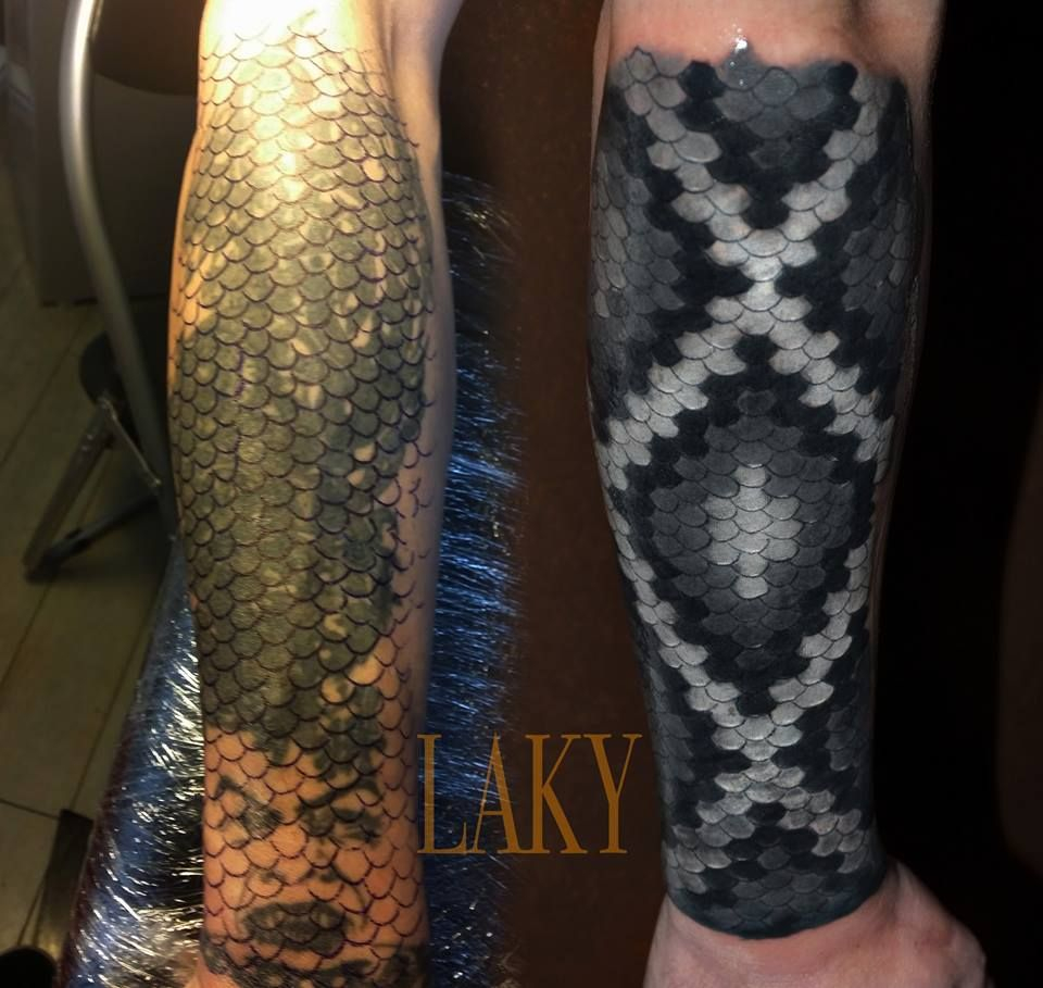 Black And Grey Snakeskin Cover Up Tattoo Venice Tattoo Art Designs pertaining to proportions 960 X 909