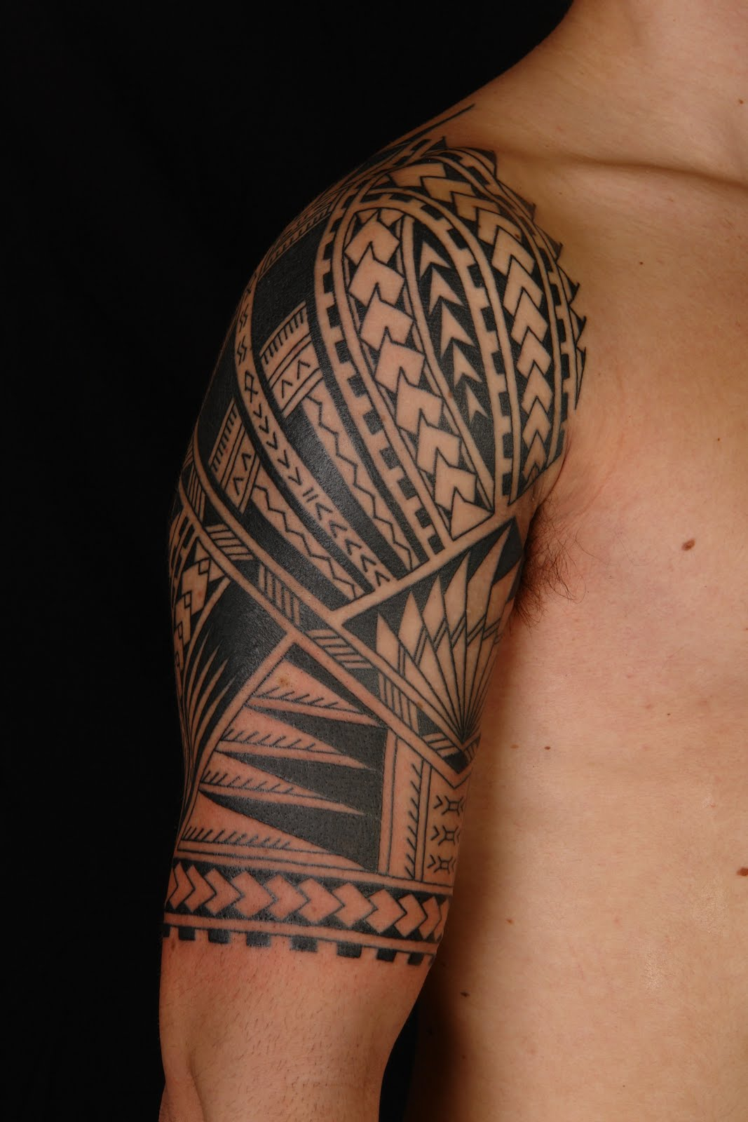 Maori Polynesian Tattoo Samoan Polynesian Half Sleeve Tattoo intended for sizing 1067 X 1600