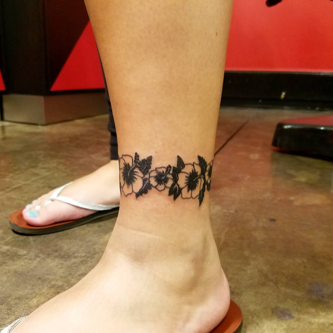 45 Anklet Tattoos With Beautiful And Diversifying Meanings Tattoos Win regarding proportions 1080 X 1080