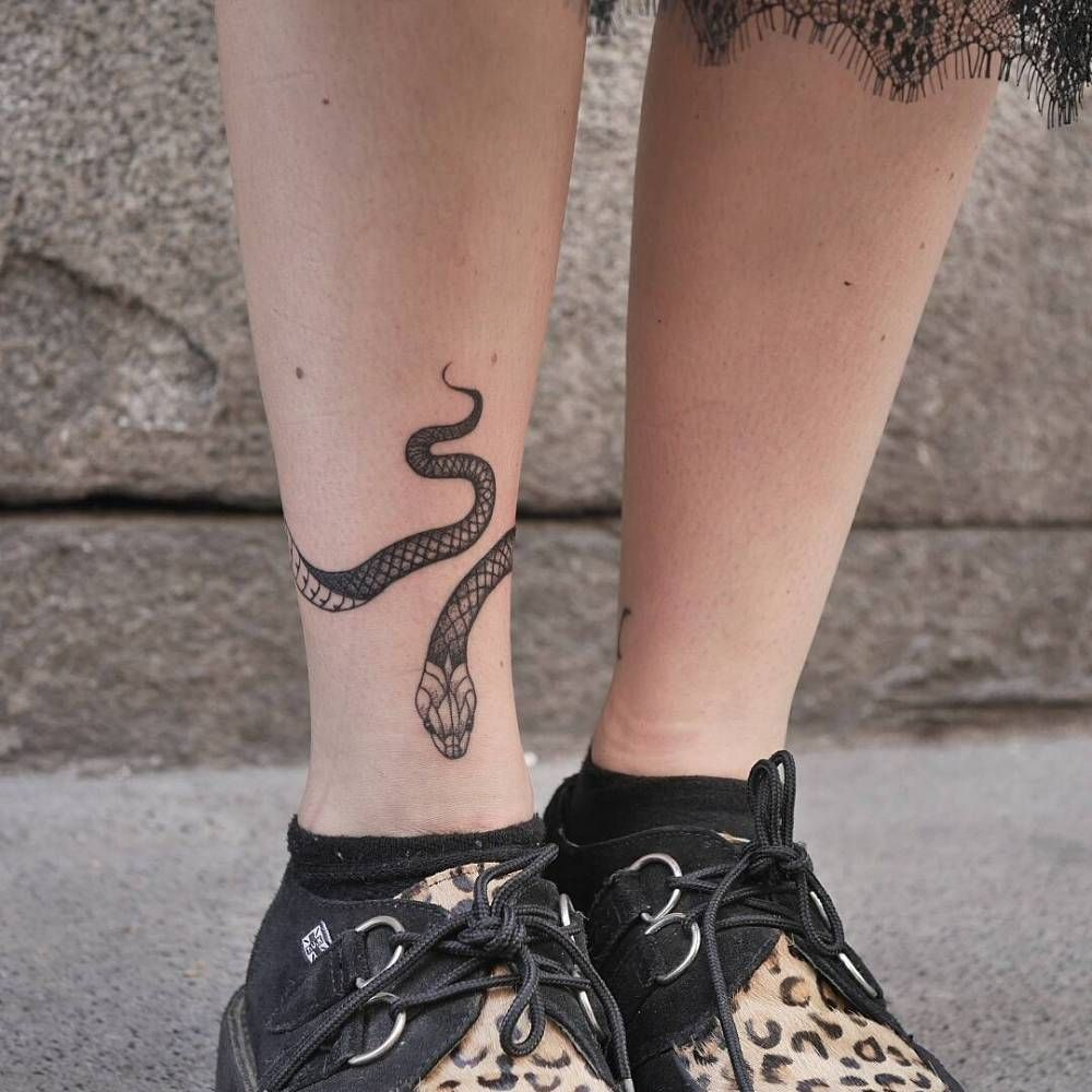 Black Snake Tattoo On The Right Ankle Ankle Tattoos Tattoos with dimensions 1000 X 1000