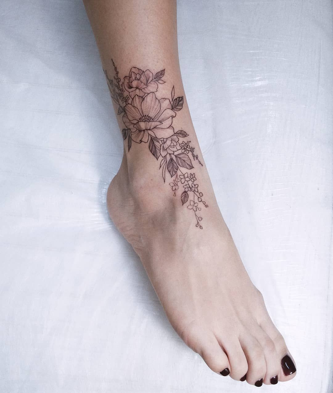 Delicate Floral Ankle Tattoo Irene Bogachuk Feminine Tattooing regarding measurements 1080 X 1274