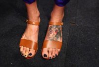 Do Foot Tattoos Hurt 12 Things You Should Know Before You Get One within proportions 3000 X 2000