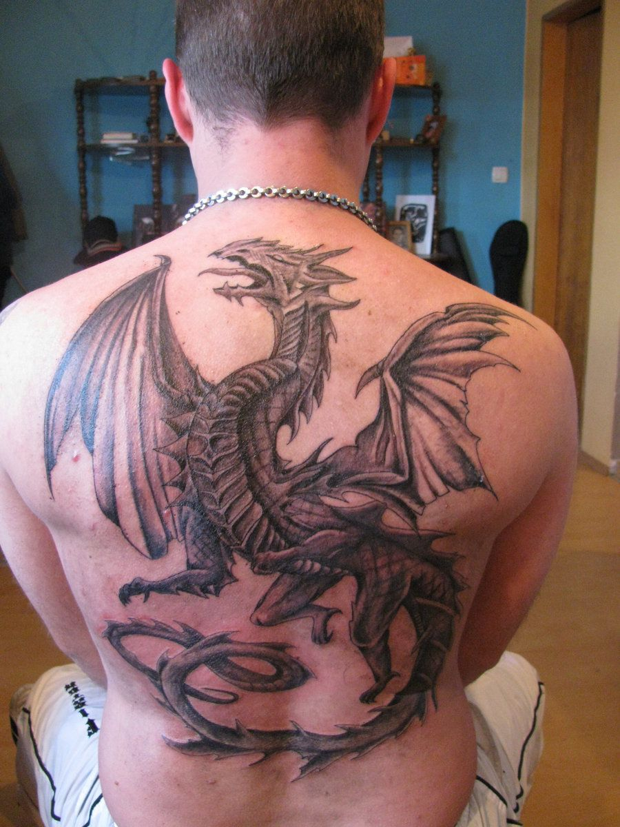 Dragon Tattoo On Upperback For Men Dragons Tattoo Dragon with regard to proportions 900 X 1200