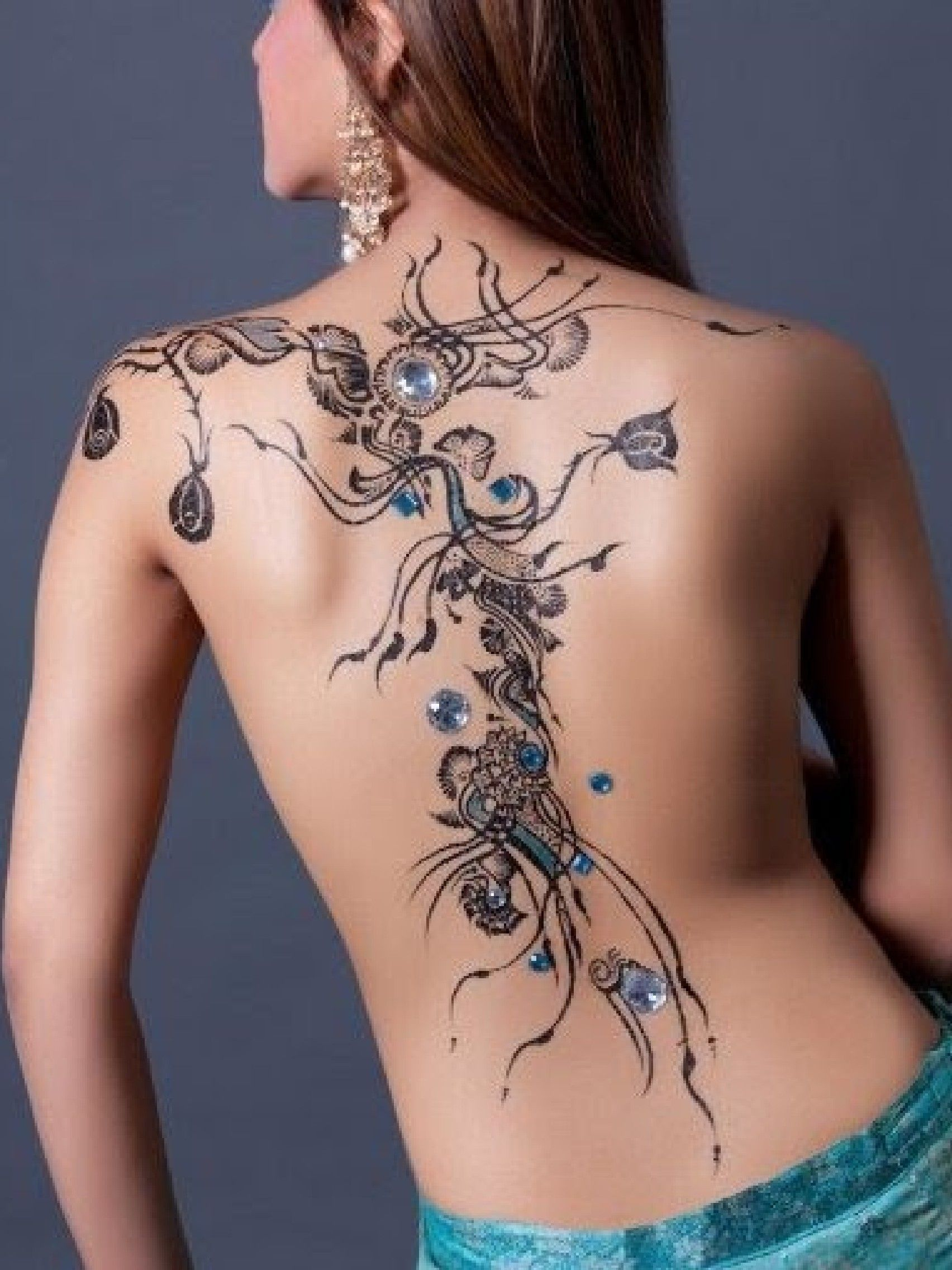 Elegant Henna Tattoo Design On Sexy Back Of Girl Mehendi Harquus for size 1704 X 2272