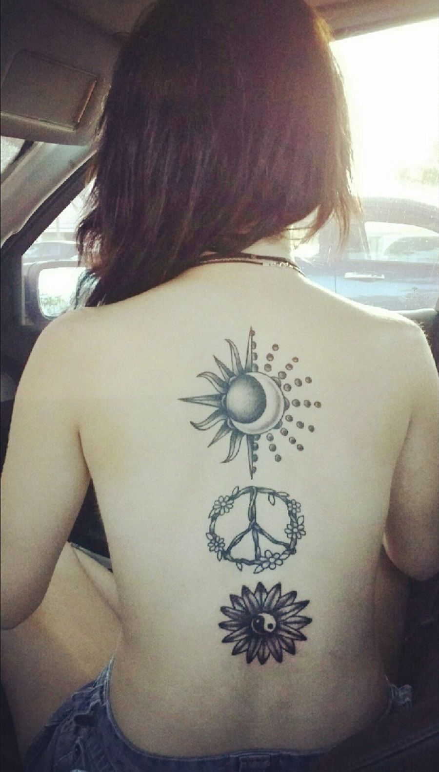 Girl With Hippy Yin Yang Back Tattoo Ink Tatto with regard to measurements 900 X 1580