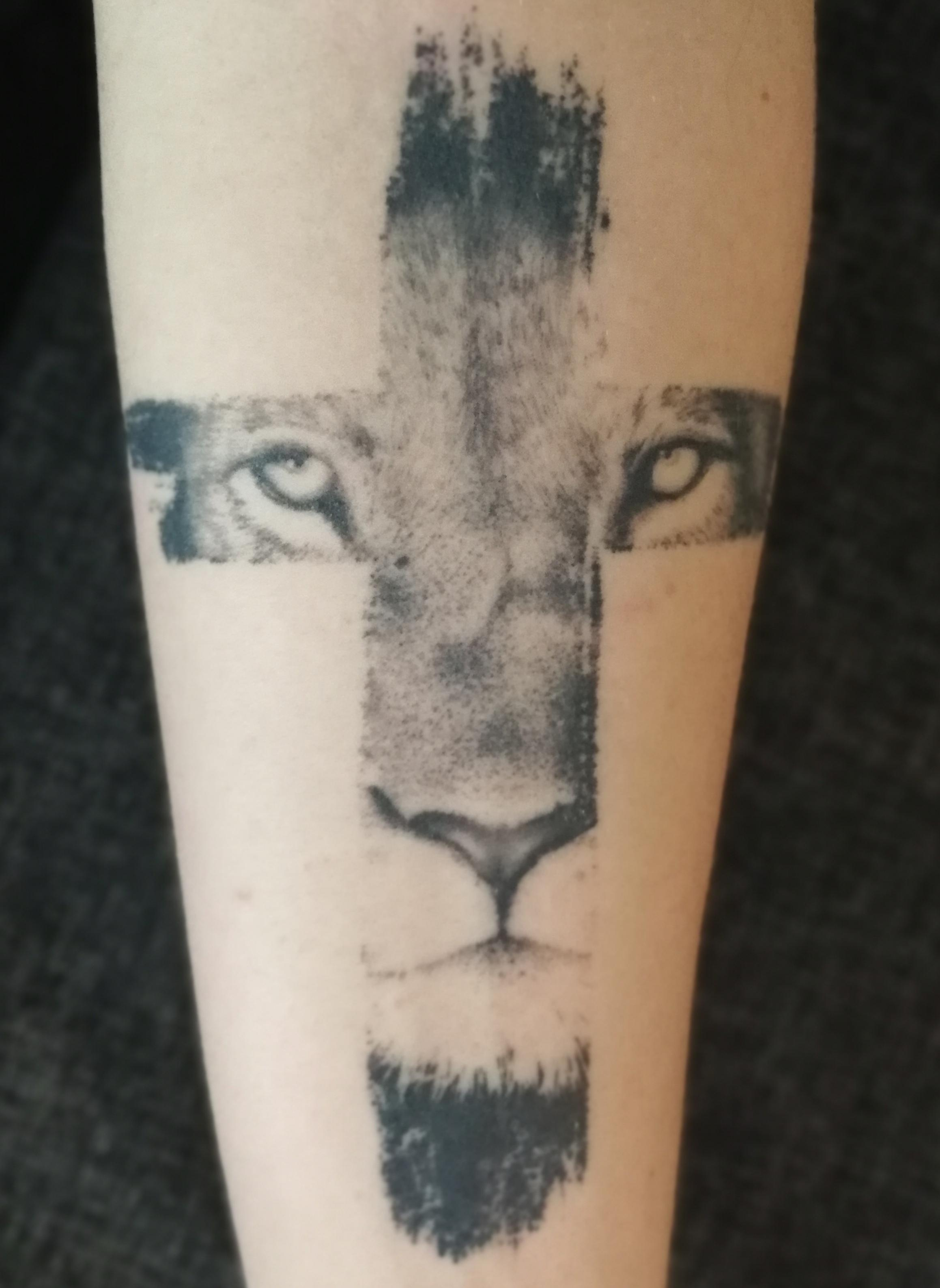 2 Months Healed Lion And Cross Tattoo Michael Stade Royal Arch throughout sizing 2317 X 3175