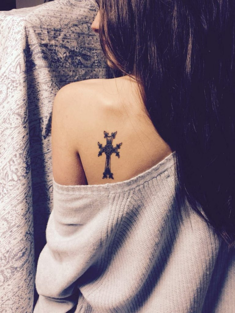 233 Awesome Cross Tattoos For Women Creativefan in sizing 768 X 1024