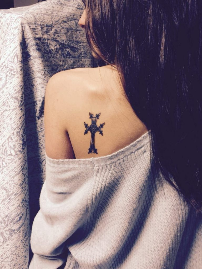 233 Awesome Cross Tattoos For Women Creativefan throughout sizing 768 X 1024