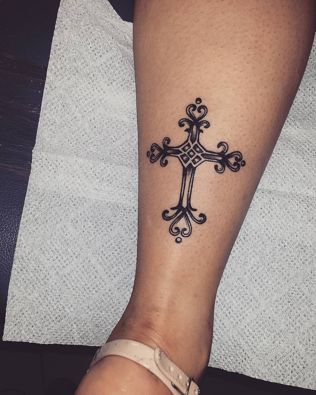 25 Unique Small Cross Tattoo Designs Simple And Lovely Yet for proportions 1080 X 1350