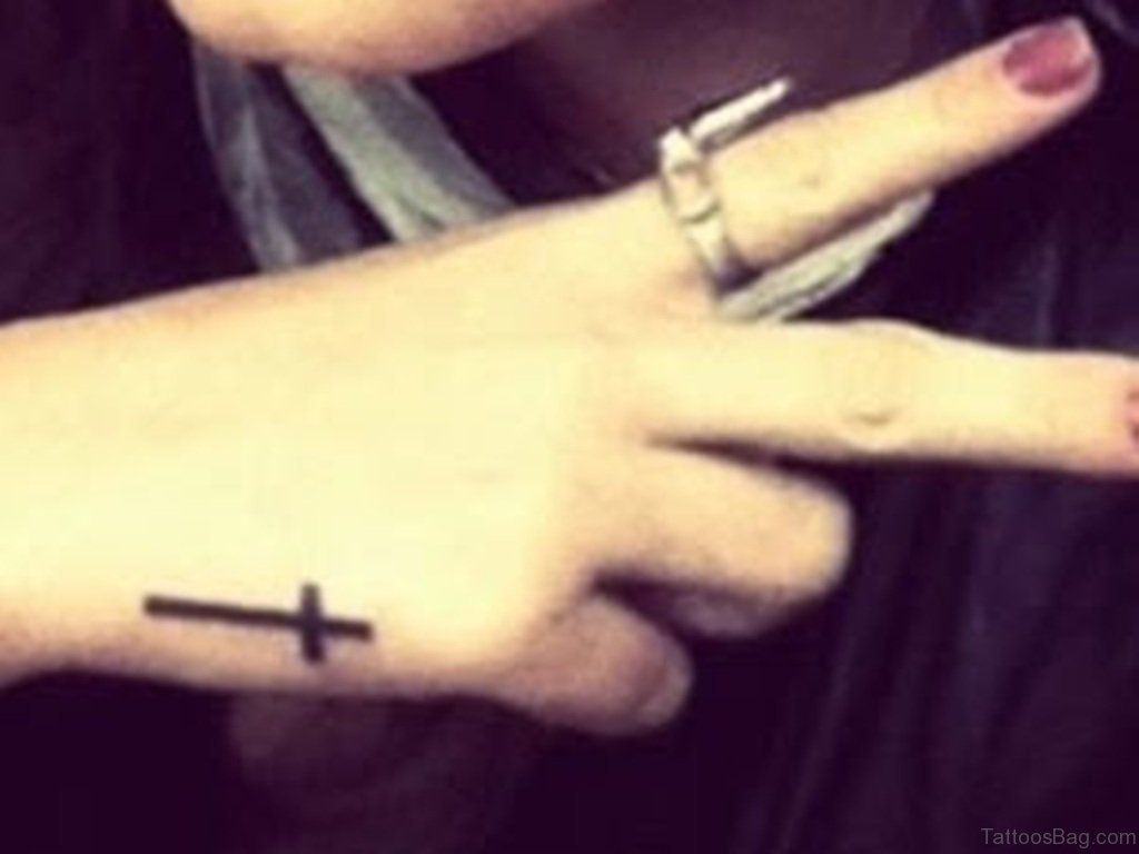 30 Superb Cross Tattoos On Hand within measurements 1024 X 768