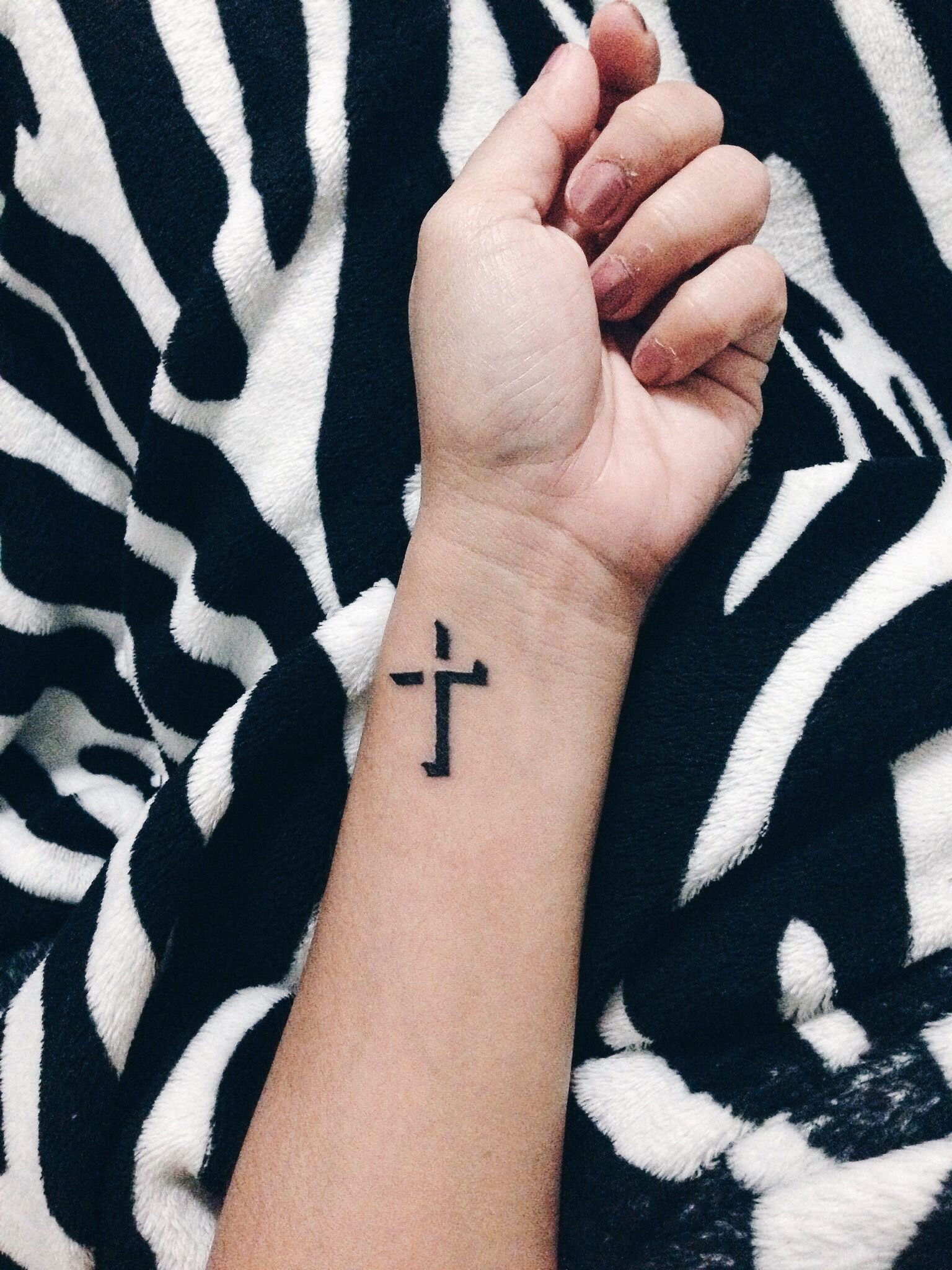 3d Cross Tattoo To Remind Me That My Dad Is In Heaven Now And I for sizing 1536 X 2048
