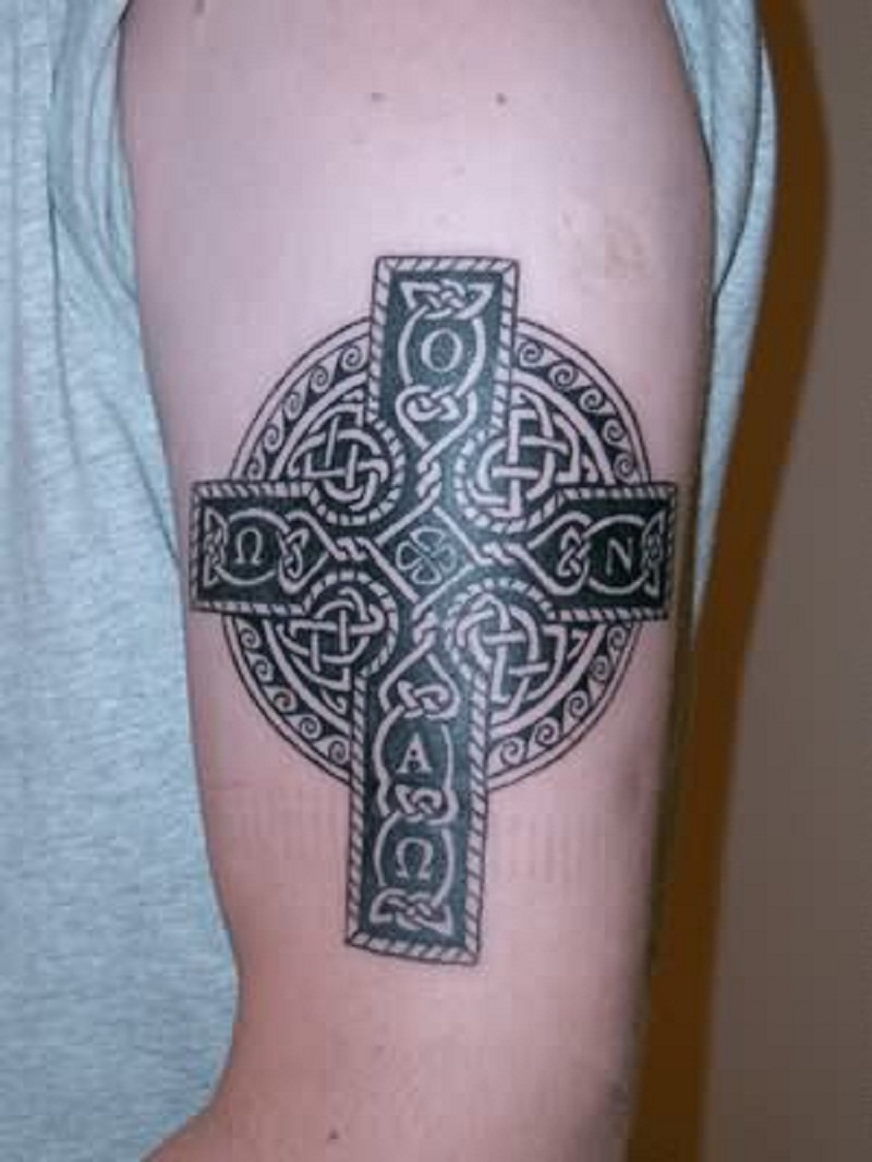 50 Best Celtic Cross Tattoo Designs And Placement Ideas Tats N in proportions 800 X 1066