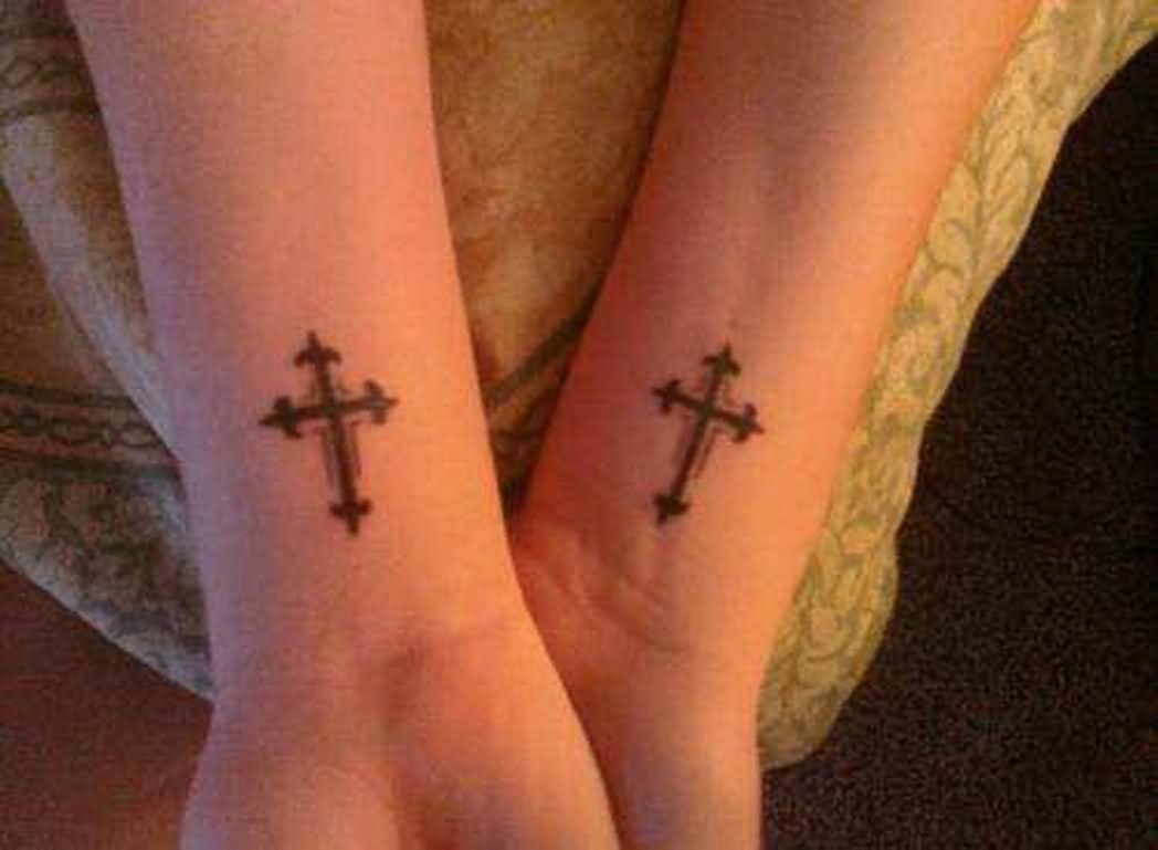 50 Cross Wrist Tattoos for dimensions 1048 X 769
