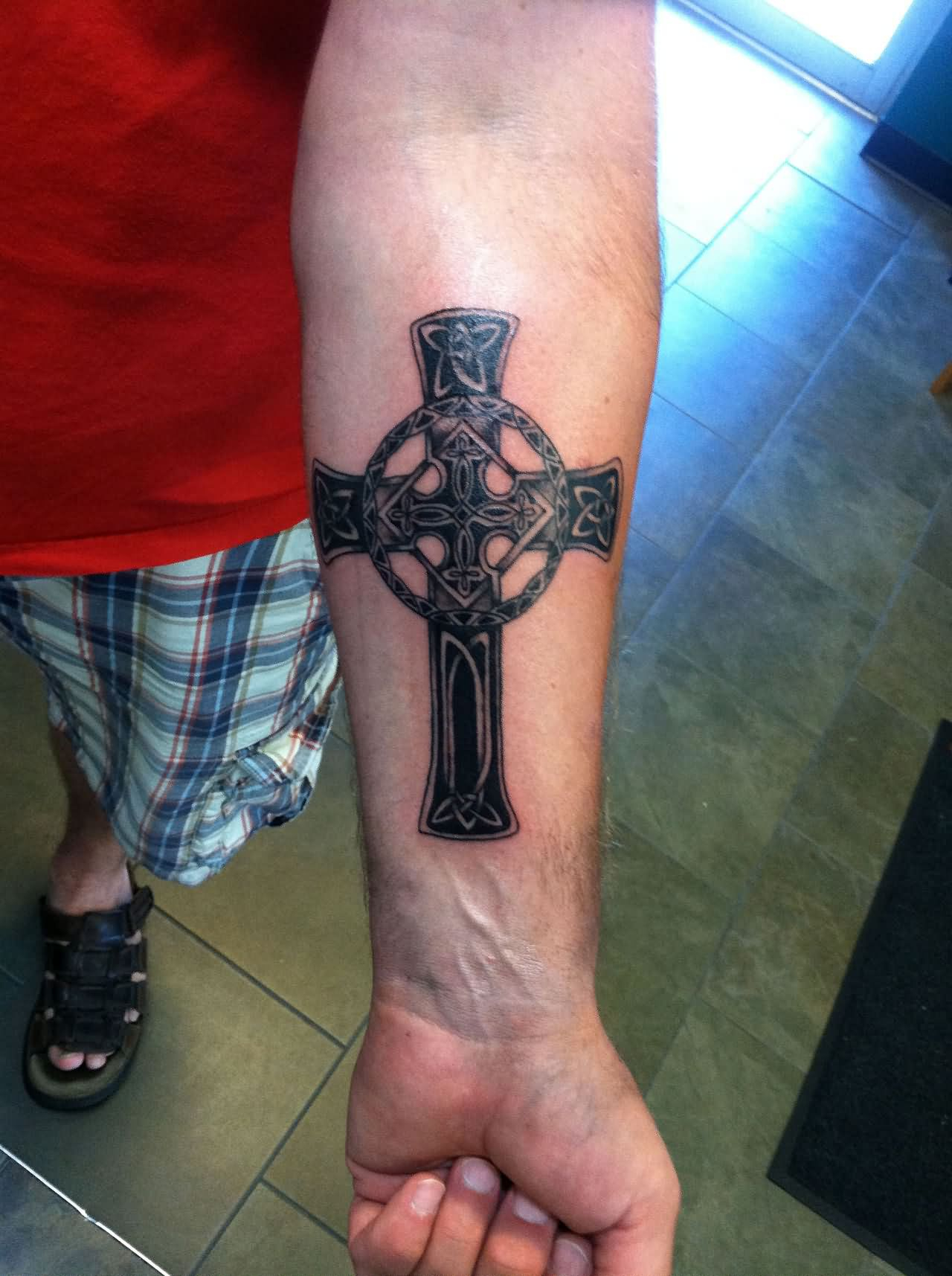 Amazing Black Ink Cross Tattoo Designb On Forearm For Men throughout proportions 1280 X 1715