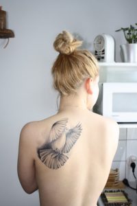 Big Bird Tattoo On Back For Sexy Girls Tattoos Book 65000 for measurements 800 X 1200