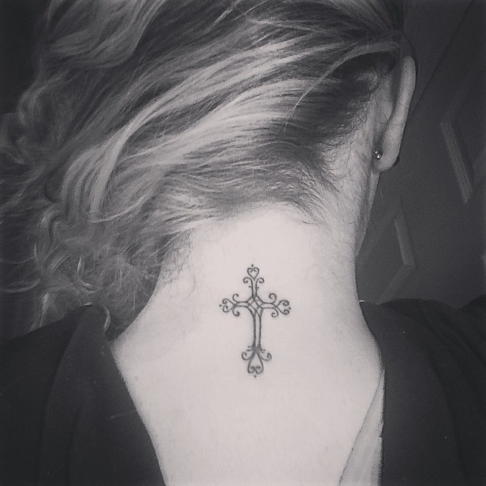 Cross Tattoo Back Of Neck Cool Tatoos Back Of Neck Tattoo Cross throughout sizing 960 X 960