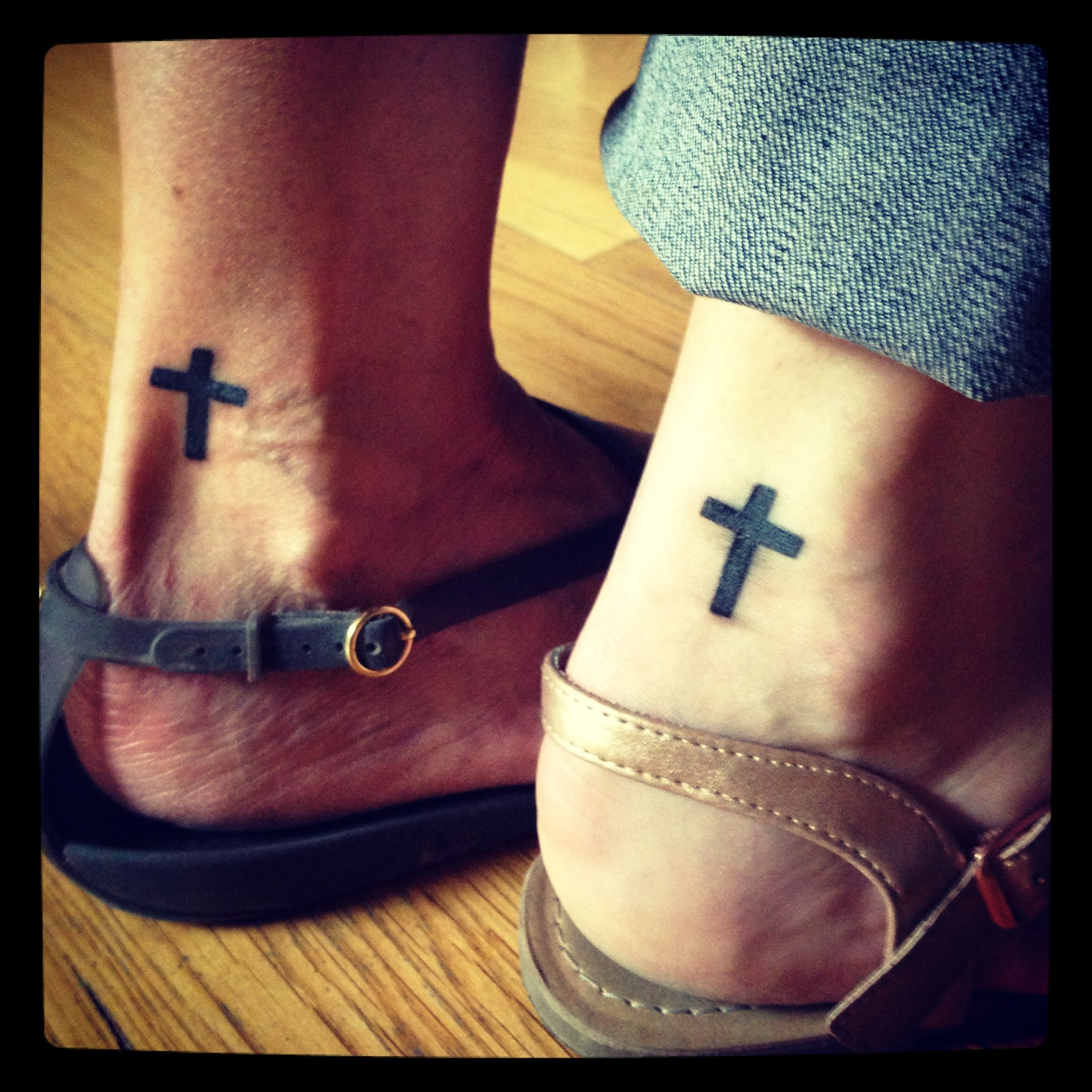 Cross Tattoo Mother Daughter Matching Tattoos Mother Tattoos with regard to sizing 2340 X 2340