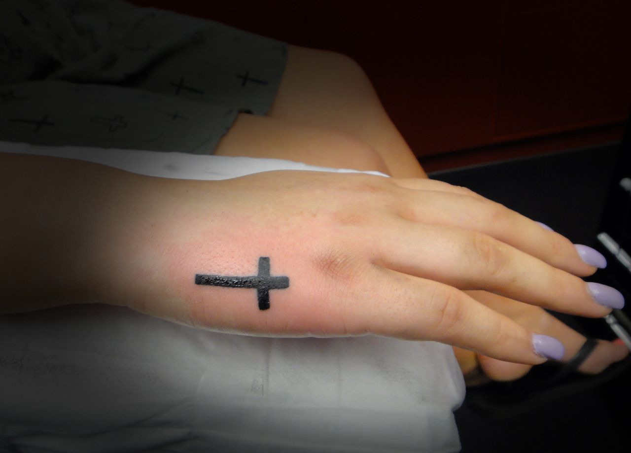 Cross Tattoos For Women On Side Hand Hand Side Cross Tattoos Ink regarding proportions 1280 X 919