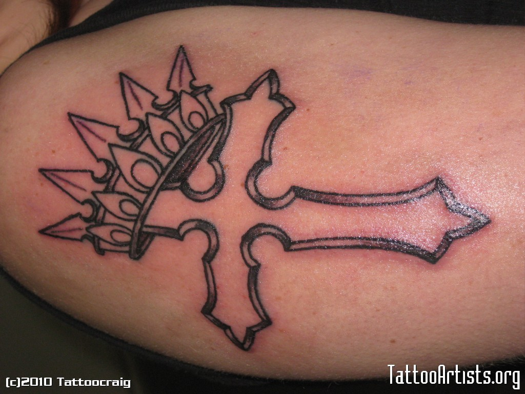 Cross With Crown Tattoo Queen Artists Tattoomagz Tattoo with regard to size 1024 X 768