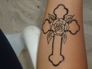 Henna Cross Tattoo Tattoos Henna Rose Tattoos inside dimensions 1280 X 960