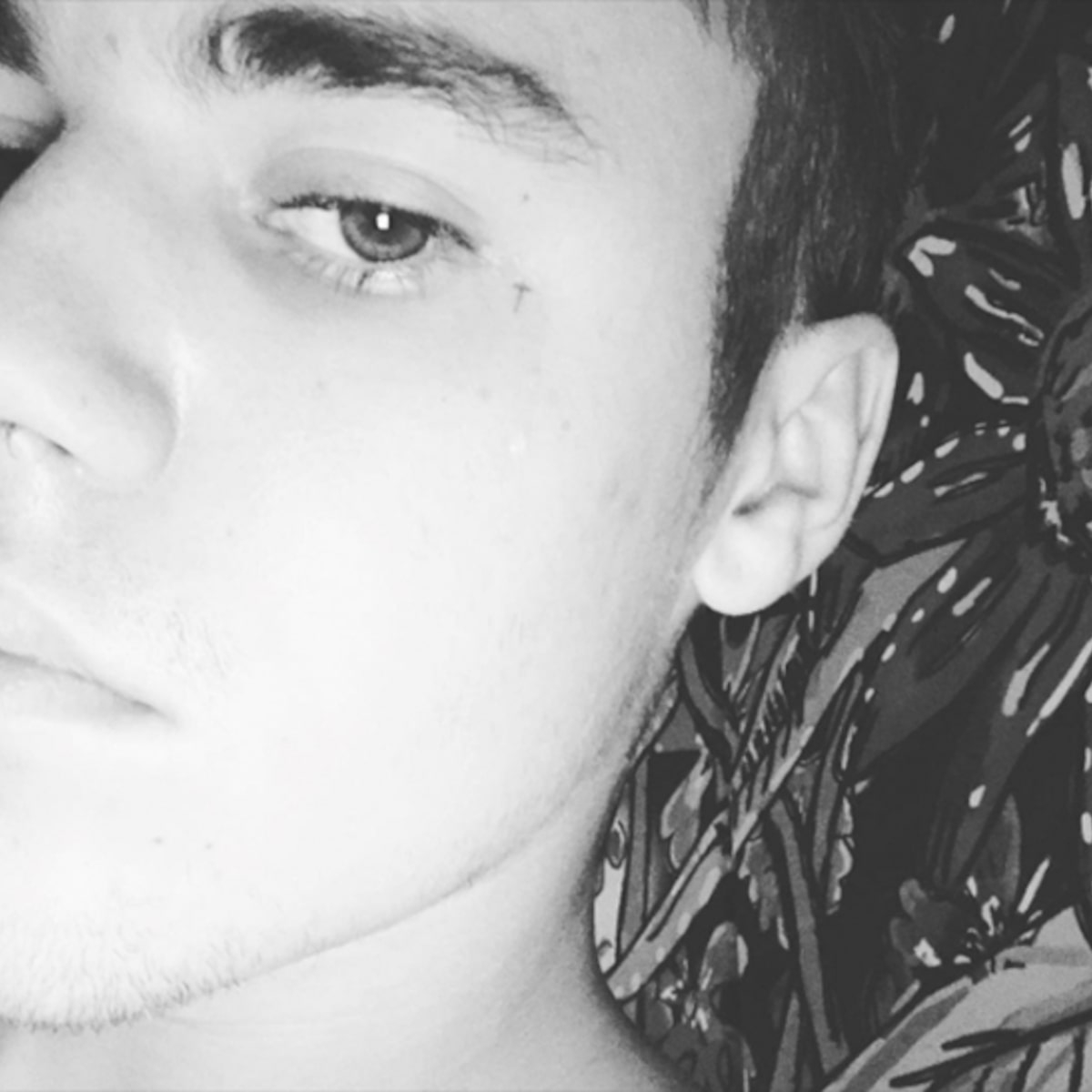 Justin Bieber Flaunts Cross Tattoo Near His Eye within proportions 1200 X 1200