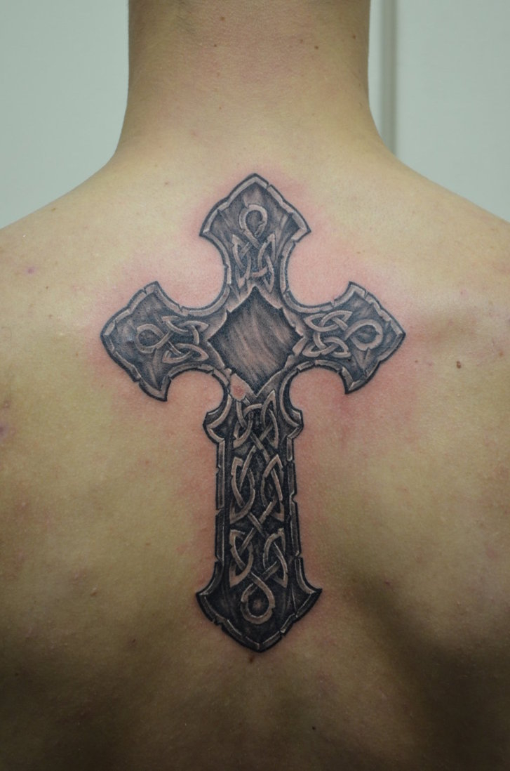 Католический крест тату