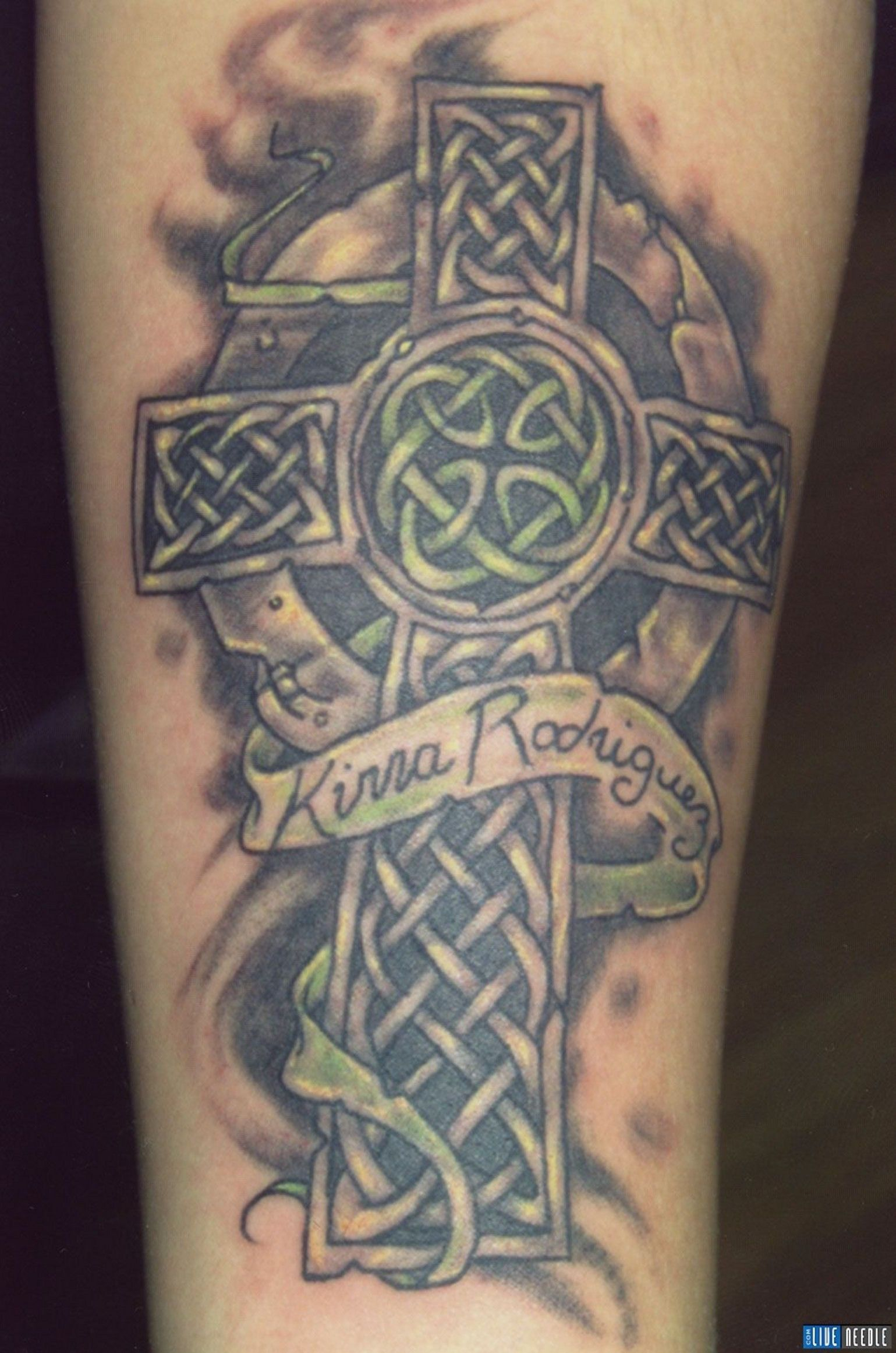Pin Catur Ariadi On Tattoo Designs Celtic Cross Tattoos Irish in dimensions 1539 X 2322
