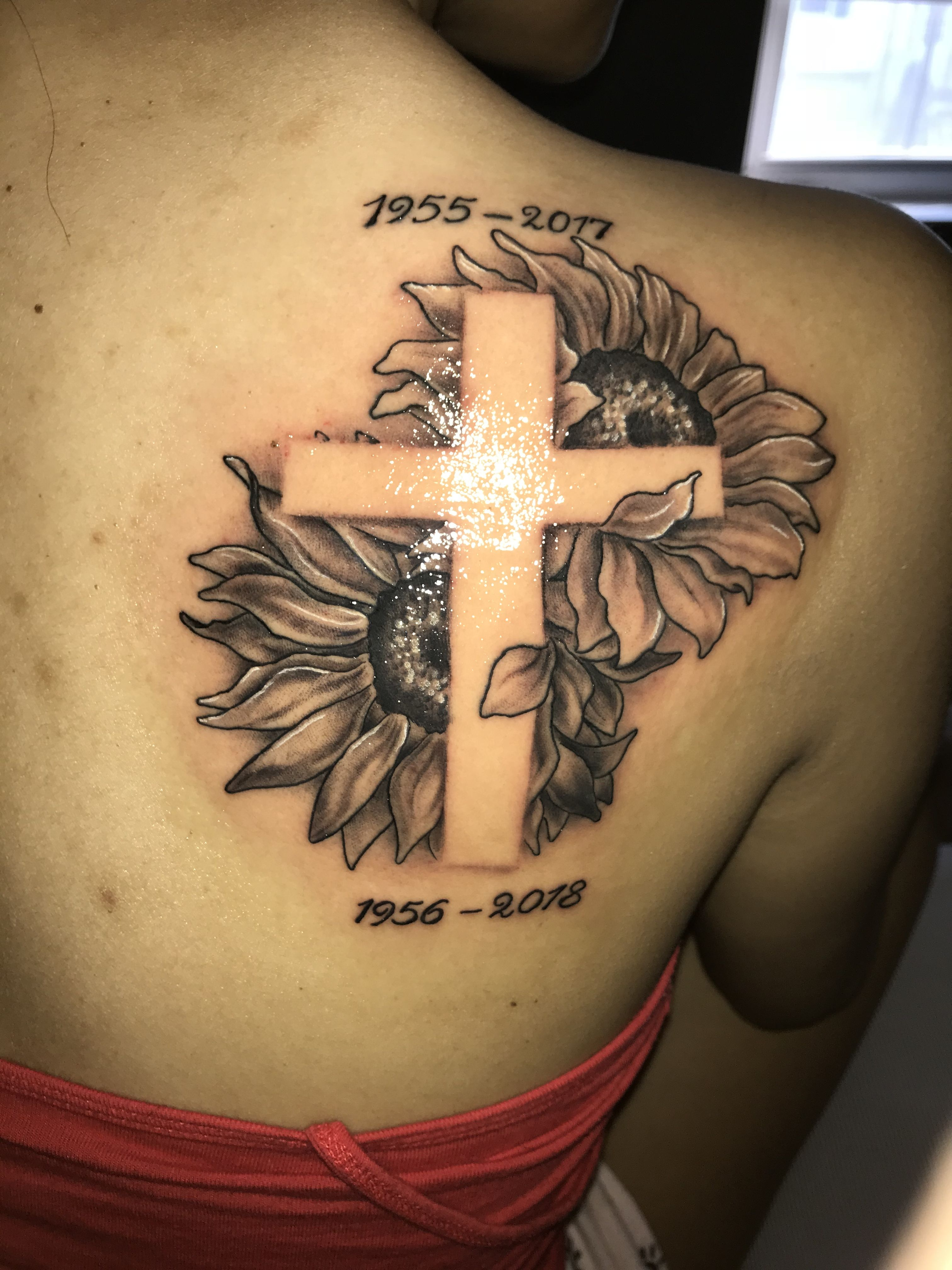 Sunflower Cross Tattoo Tattoos Primer Tatuaje Tatuajes Mujeres throughout size 3024 X 4032