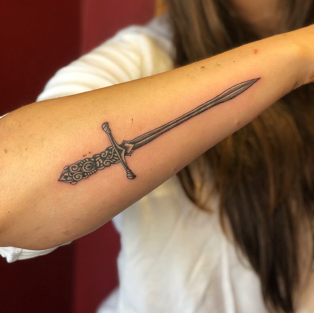 Tattoo Ritual Farmingdale Ny Dope Dagger Tattoo Done Jackie with regard to proportions 1080 X 1079