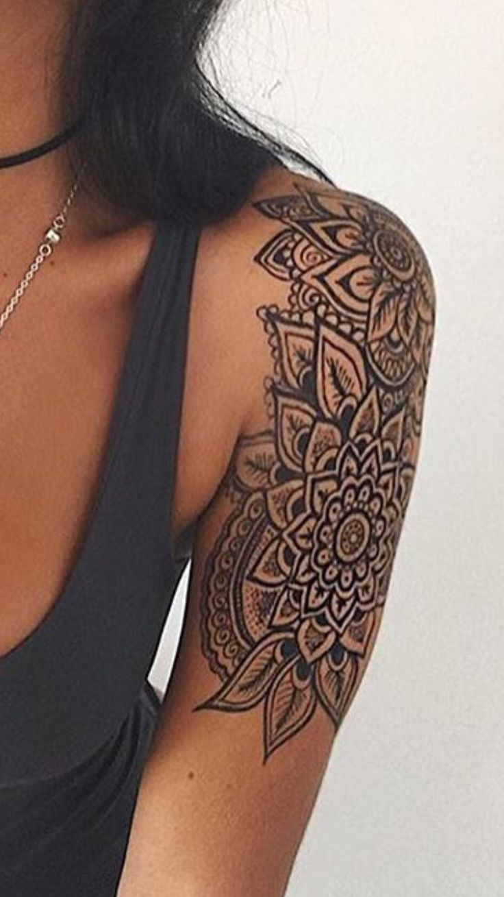17 Unique Arm Tattoo Designs For Girls Tattoos Girl Shoulder in size 736 X 1309