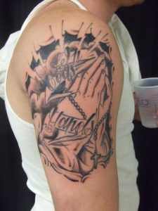 35 Stunning Religious Shoulder Tattoos with dimensions 768 X 1024
