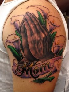 50 Remembrance Tattoos For Mom throughout sizing 985 X 1313