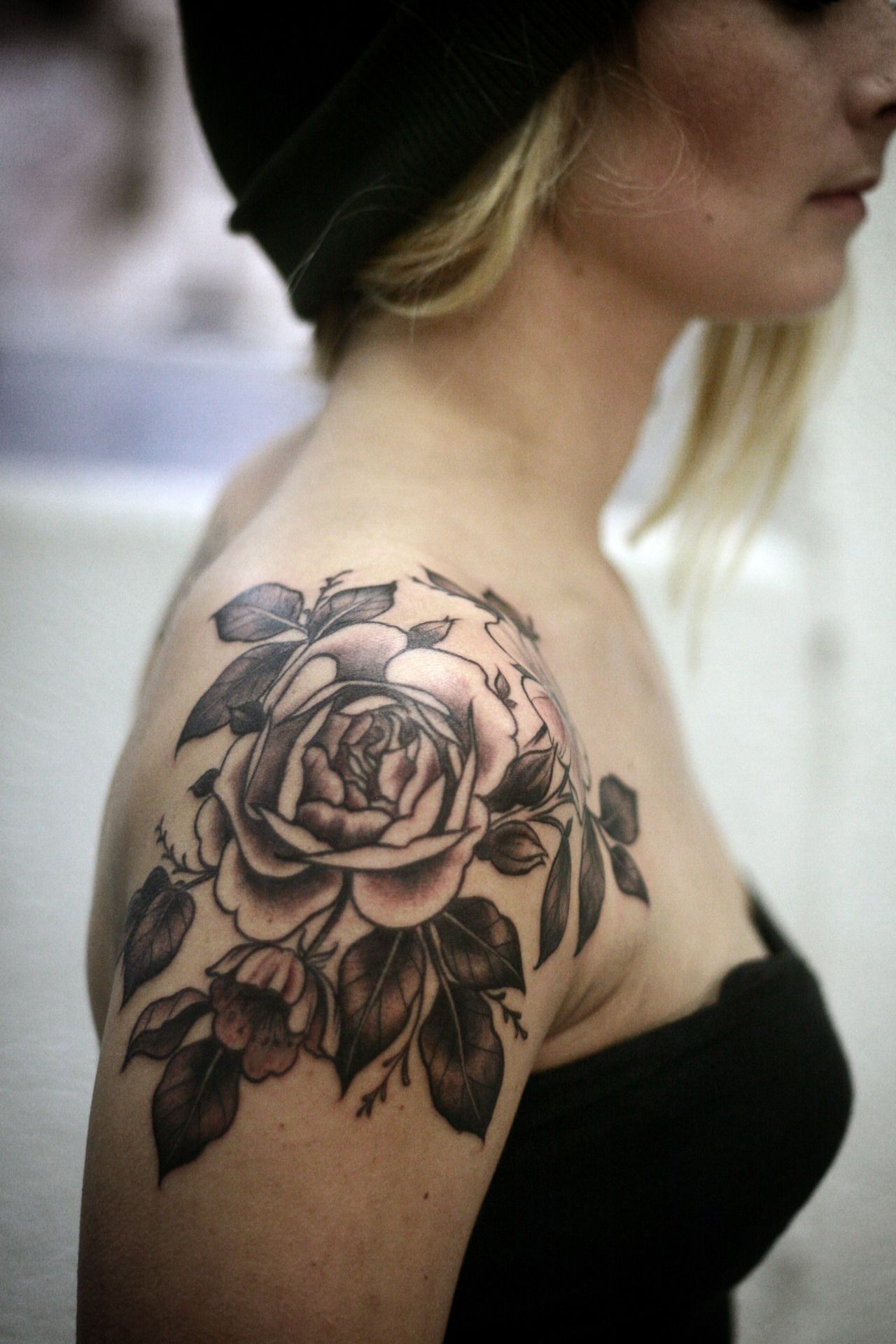 Alice Carrier Only Shoulder Rose Ive Seen I Really Love Tattoo with size 1280 X 1920