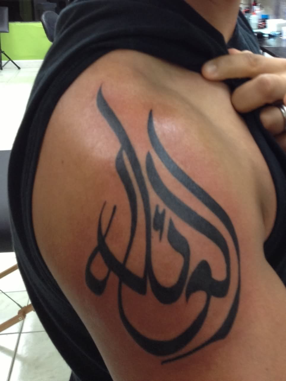 Arabic Tattoo On Man Right Shoulder with regard to size 964 X 1285