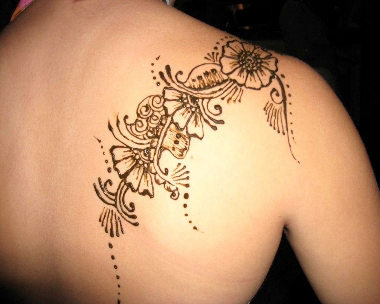 Back Shoulder Tattoo Temporary Tattoos Simple Henna Tattoo pertaining to size 1280 X 1024