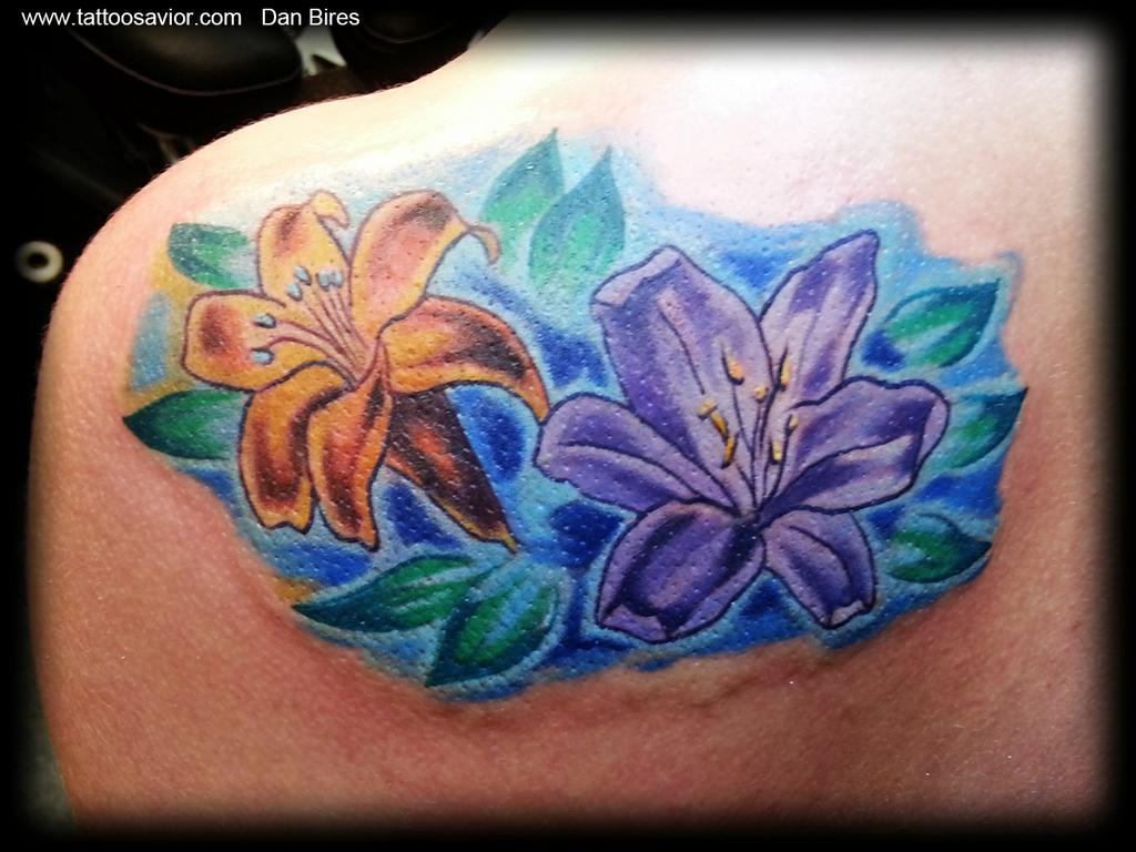 Colorful Lily Flowers Cover Up Tattoo On Left Back Shoulder throughout proportions 1024 X 768