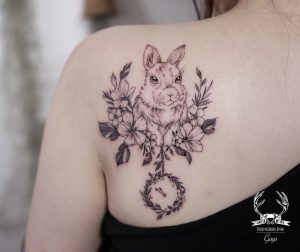 Cool Clock Bunny And Flowers Tattoo Idea On The Shoulder Rabbit in size 1080 X 908