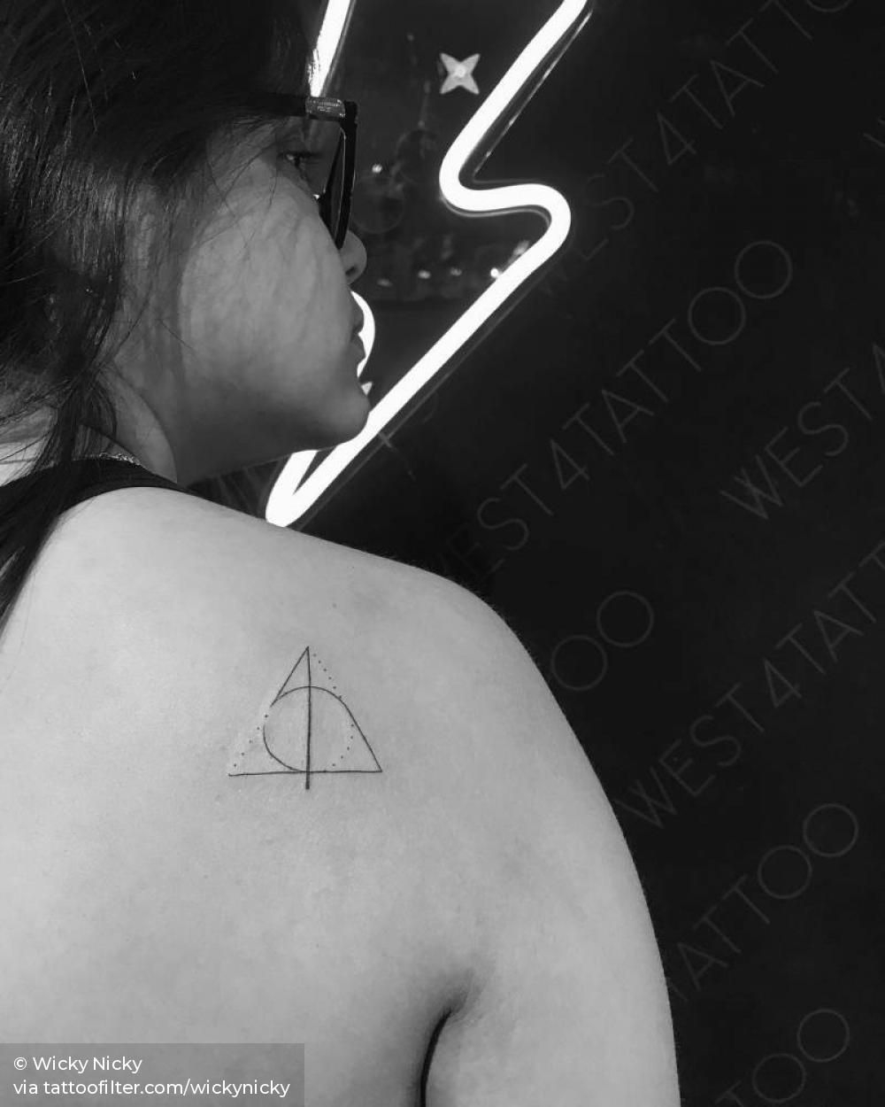 Deathly Hallows Symbol Tattoo On The Shoulder Blade Film And Book regarding size 1000 X 1250