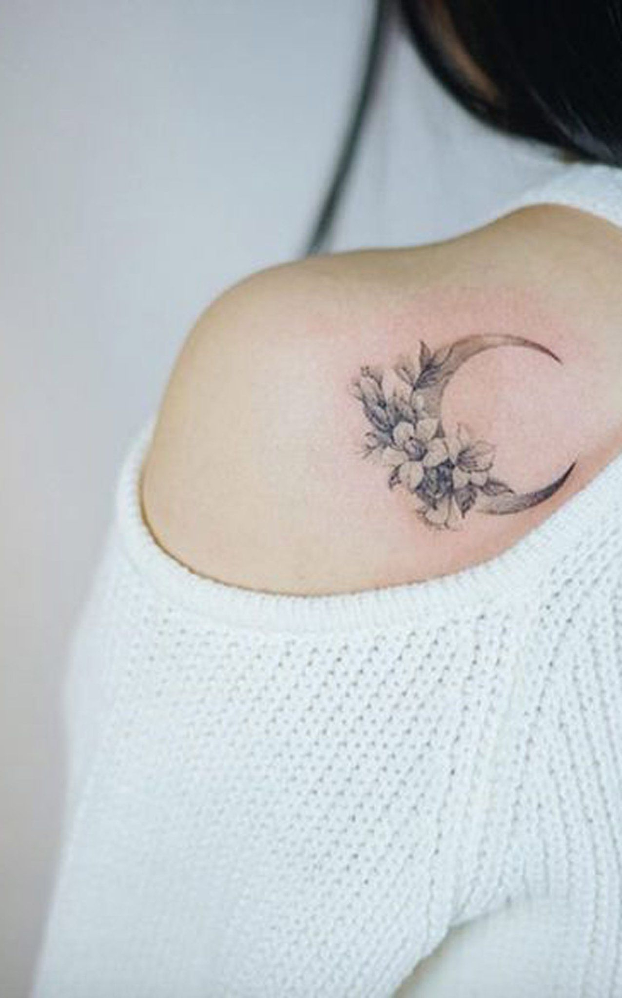 Delicate Floral Moon Realistic Shoulder Tattoo Ideas For Women with regard to sizing 1276 X 2047