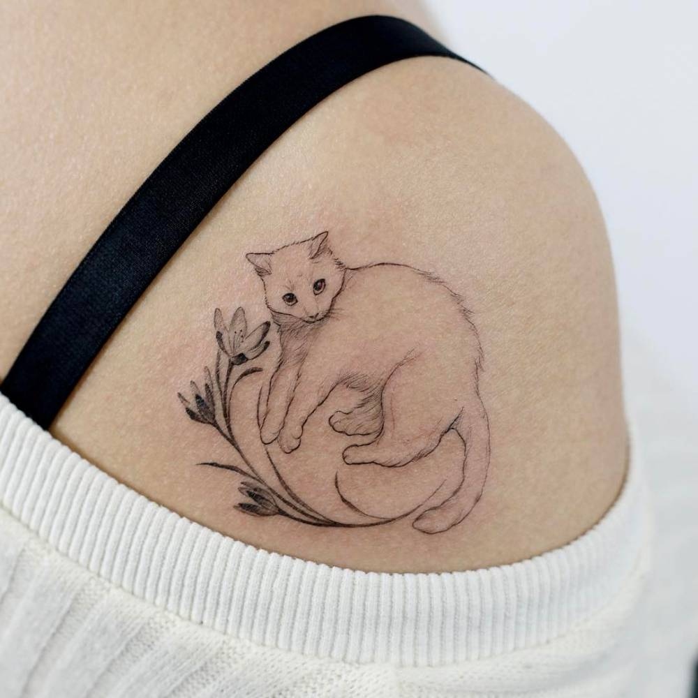 Fine Line Cat Tattoo On The Right Shoulder Blade intended for proportions 1000 X 1000