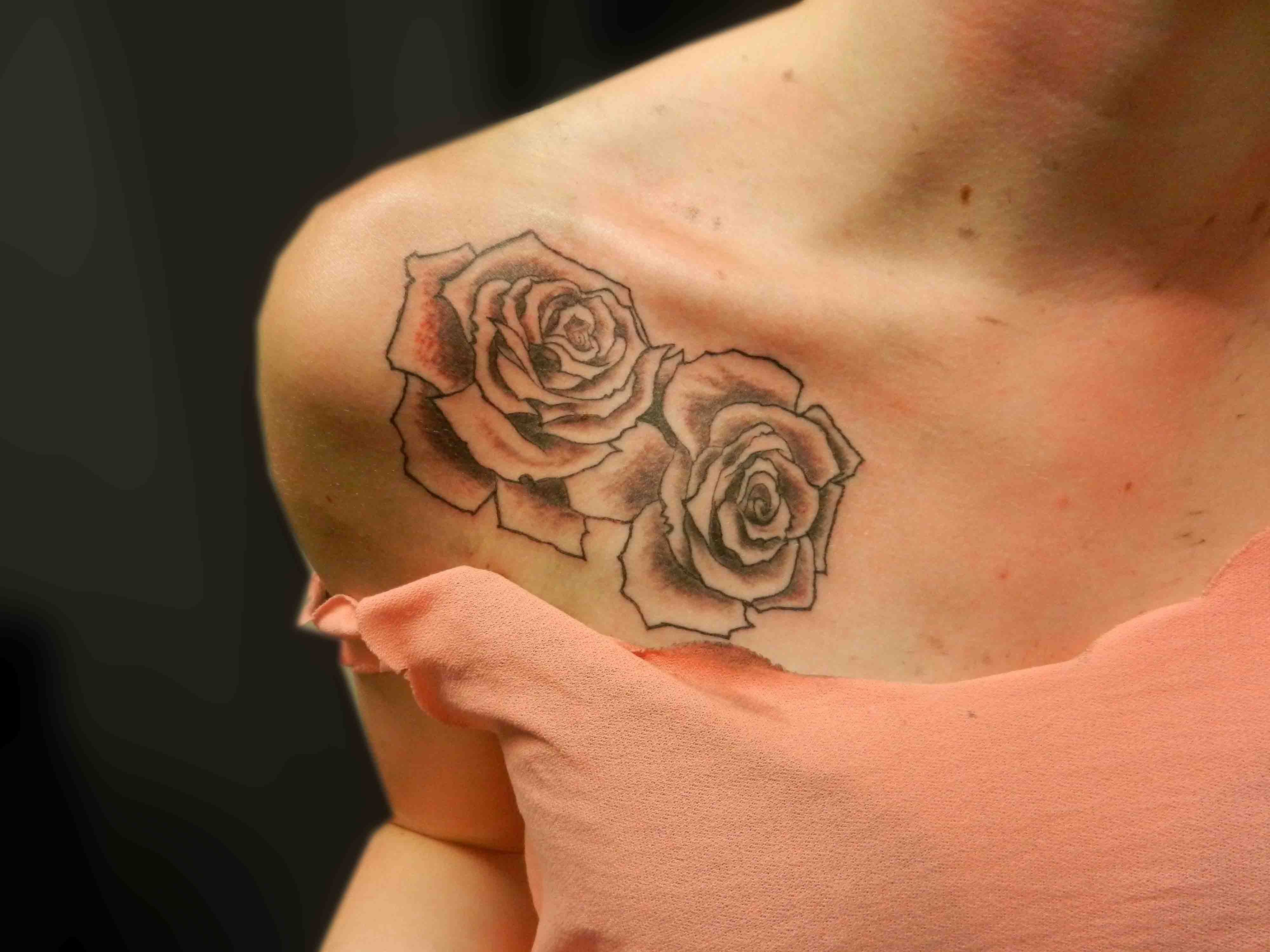 Front Shoulder Tattoo For Women Old School Roses Roses Flower within dimensions 4000 X 3000