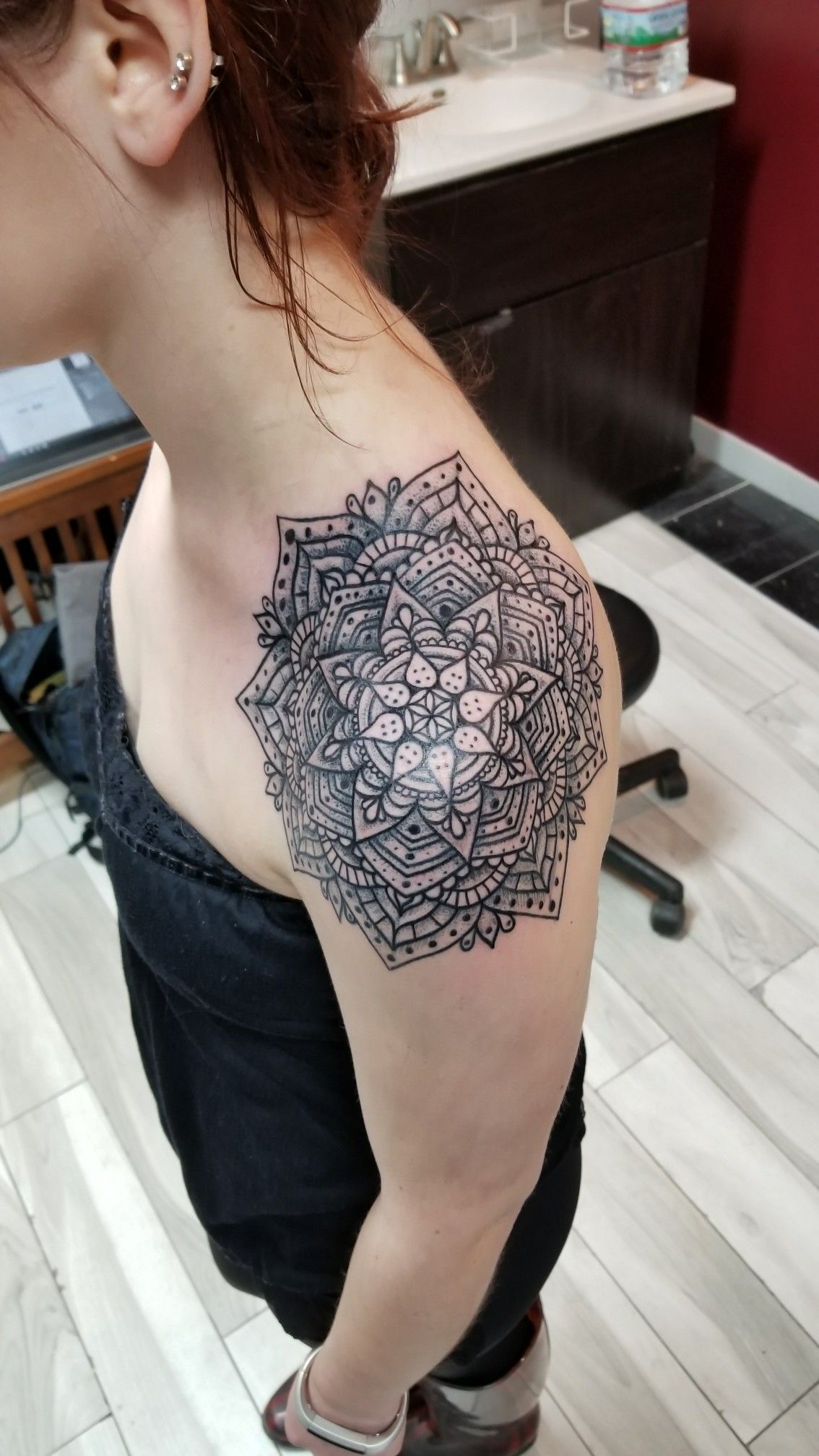 Mandala Tattoo On Female Shoulder Tattoos Nic Mann Tattoos with measurements 1134 X 2016