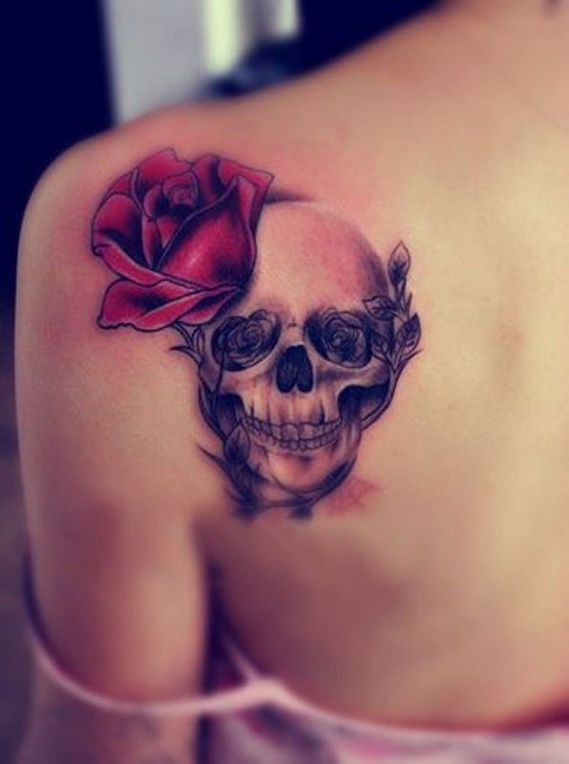 Pretty Red Rose With Skull Tattoo On Shoulder Blade Tattoos Book in size 800 X 1074