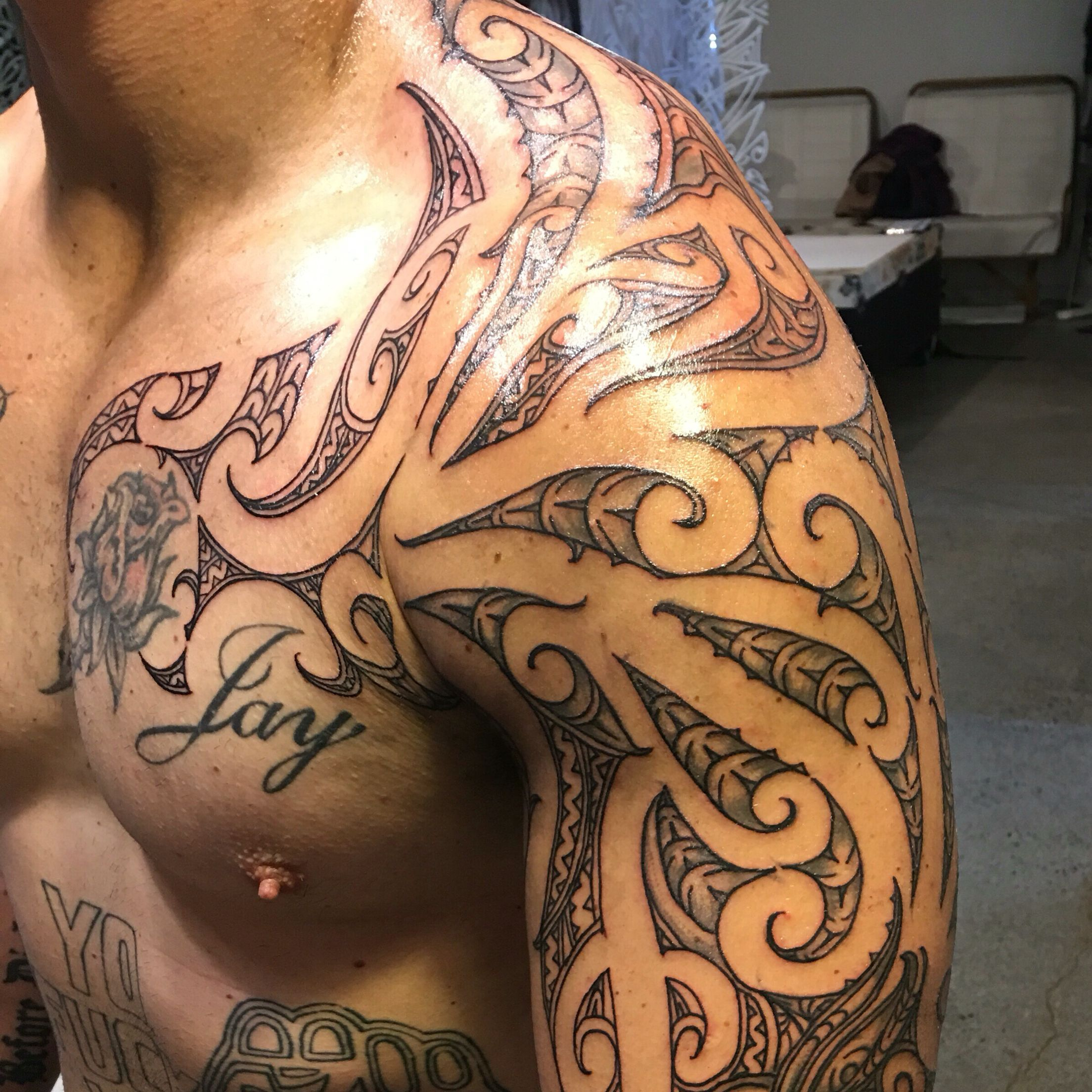 Reworked Ta Moko Shoulder Tribal Tattoos Tribal Tattoos regarding sizing 2208 X 2208