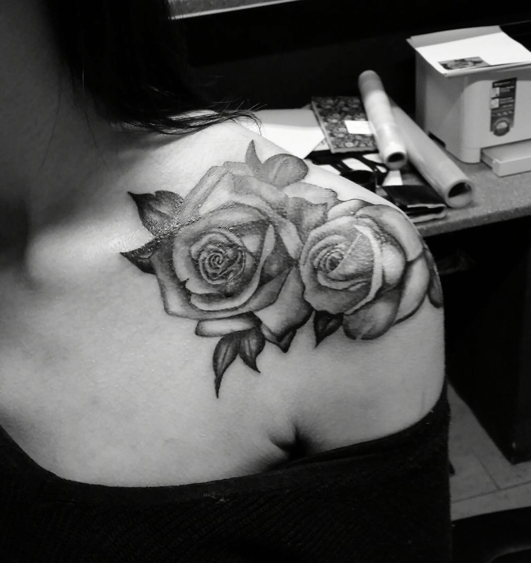 Rose Shoulder Tattoo Tattoo Ideas in size 1072 X 1136
