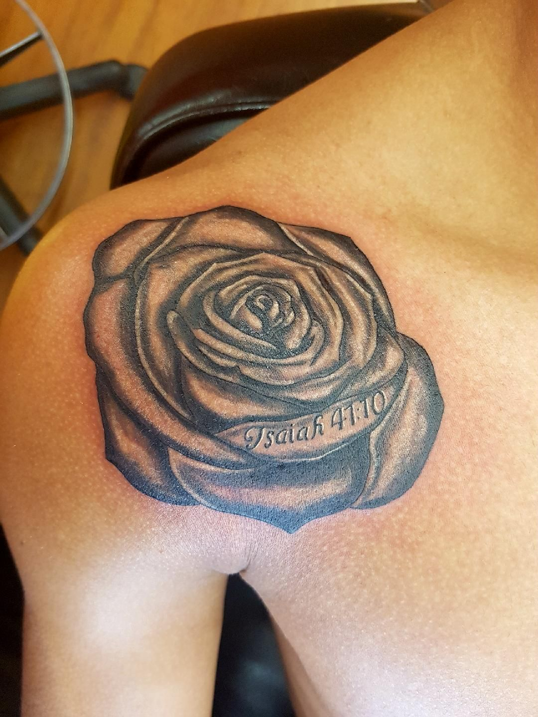 Rose With Scripture Isaiah 4110 Realistic Rose Tattoo Black Rose throughout measurements 1080 X 1440