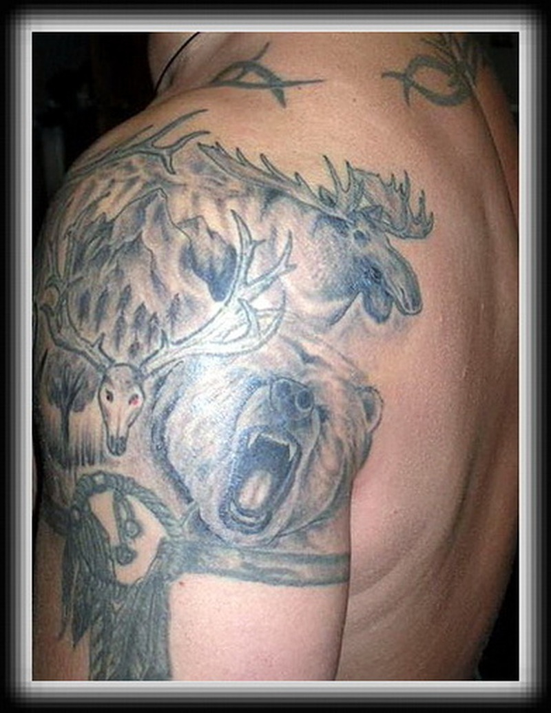 Shoulder Bear Tattoo Design Tattoos Book 65000 Tattoos Designs for sizing 800 X 1035