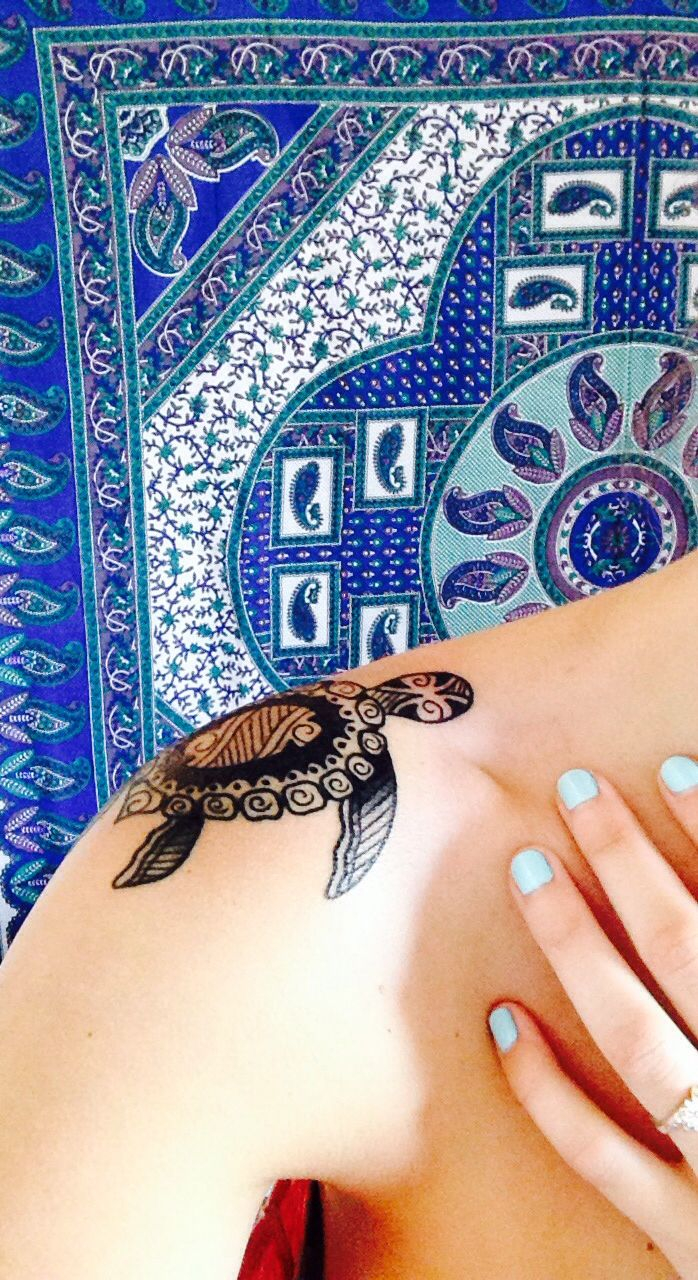 Shoulder Tattoo Sea Turtle Design Tattoos Tattoos Shoulder throughout proportions 698 X 1280