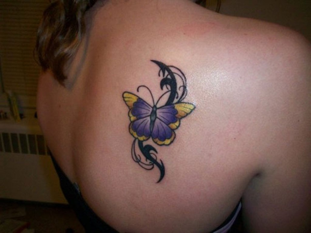 Shoulder Tattoos For Women Tattoofanblog with regard to size 1024 X 768