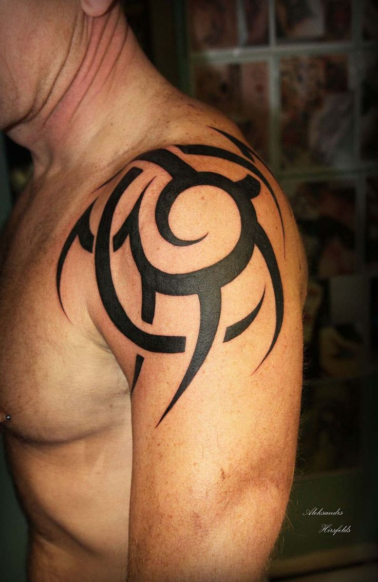 Simple Black Tribal Shoulder Tattoos Golfian with regard to sizing 736 X 1132